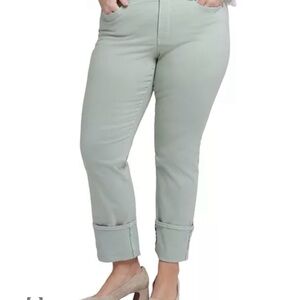 NYDJ Plus Marilyn Straight cuffed tomatillo mint green Jeans size 22W